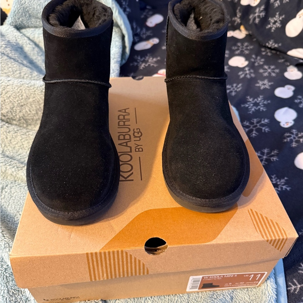 Koolaburra Black Ankle Boots with Sheepskin